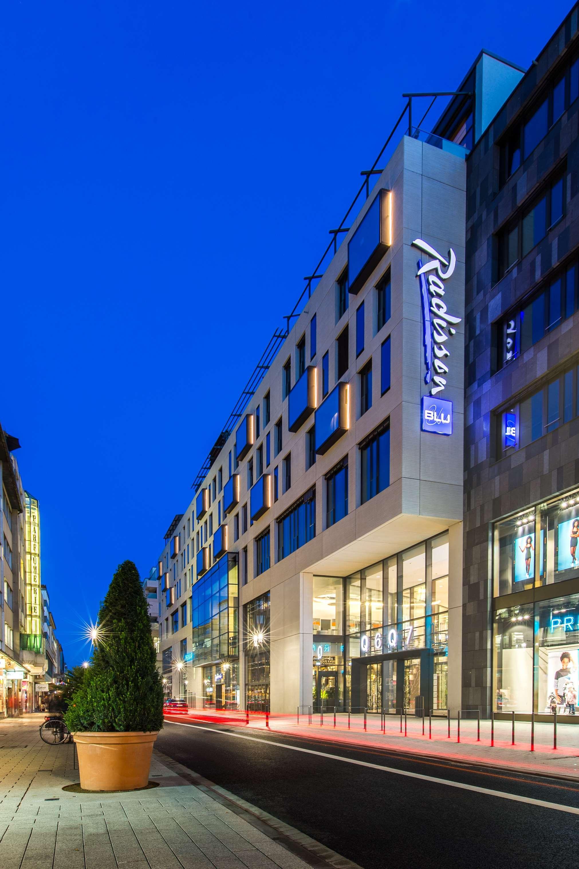 Radisson Blu Hotel, Mannheim Exterior photo